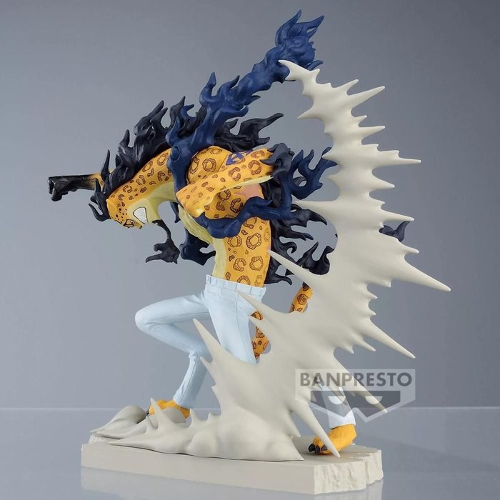 Figura Rob Lucci Senkozekkei One Piece 10cm