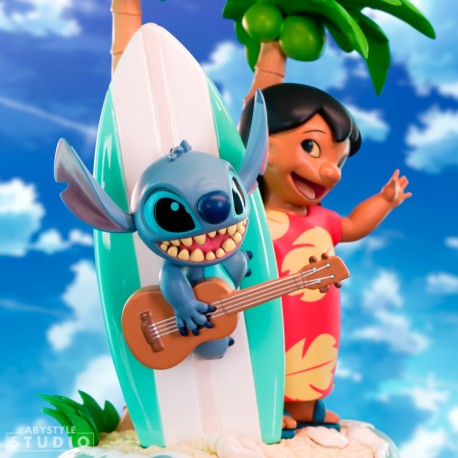 Figura Lilo & Stitch Con Tabla De Surf Disney 18 cm