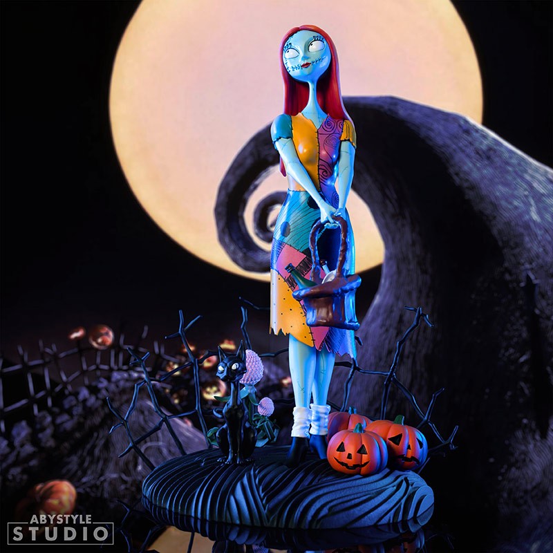 Figura Disney Pesadilla Antes De Navidad Sally Con Canasta