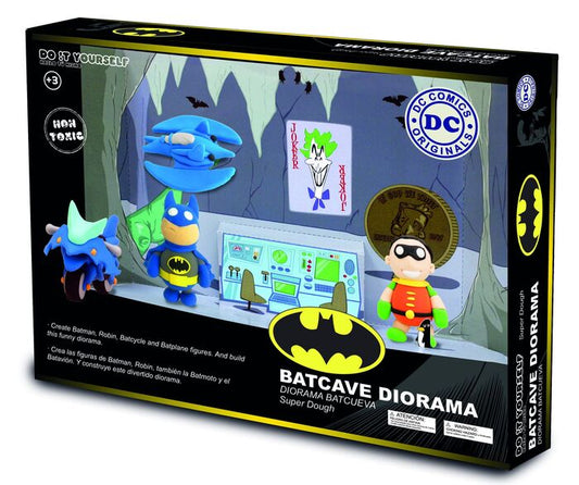 Diorama Batcueva Batman Plastilina